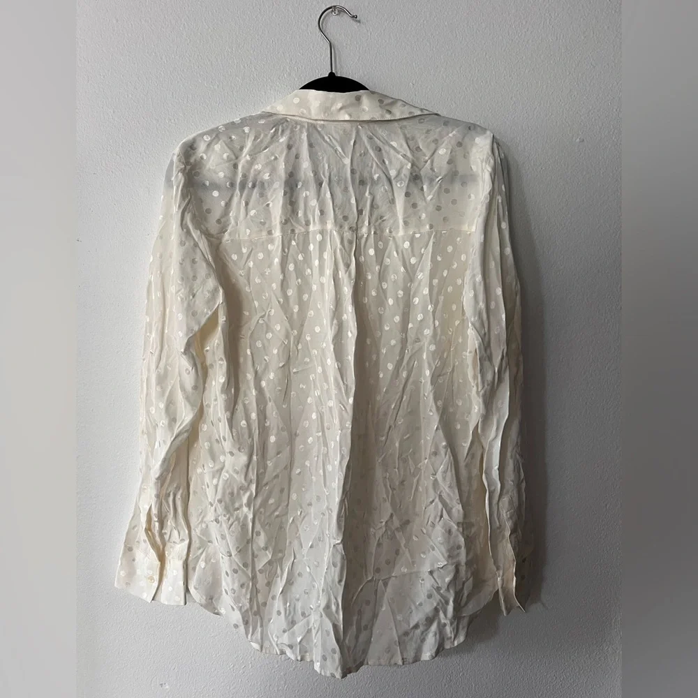 Express button up - Picture 2 of 6